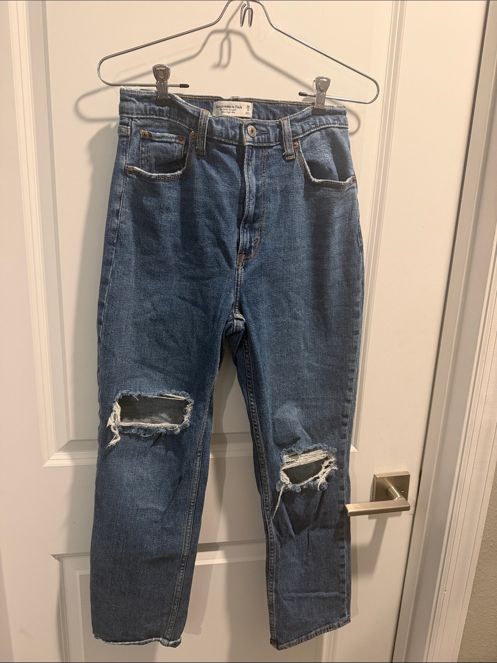 Abercrombie & Fitch Women's Relaxed Ripped Blue Jeans
